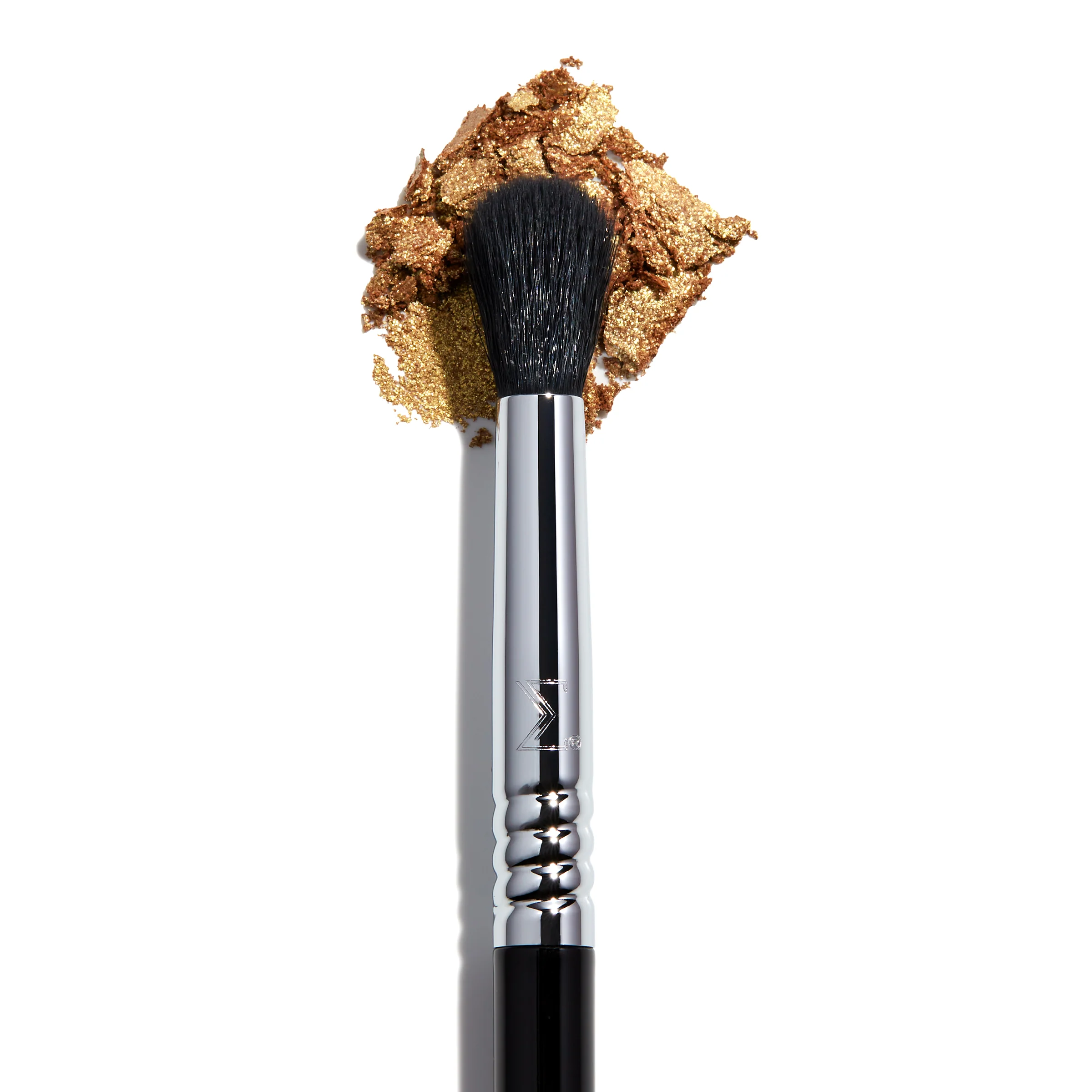 E38 Diffused Crease™ Brush - Image 3