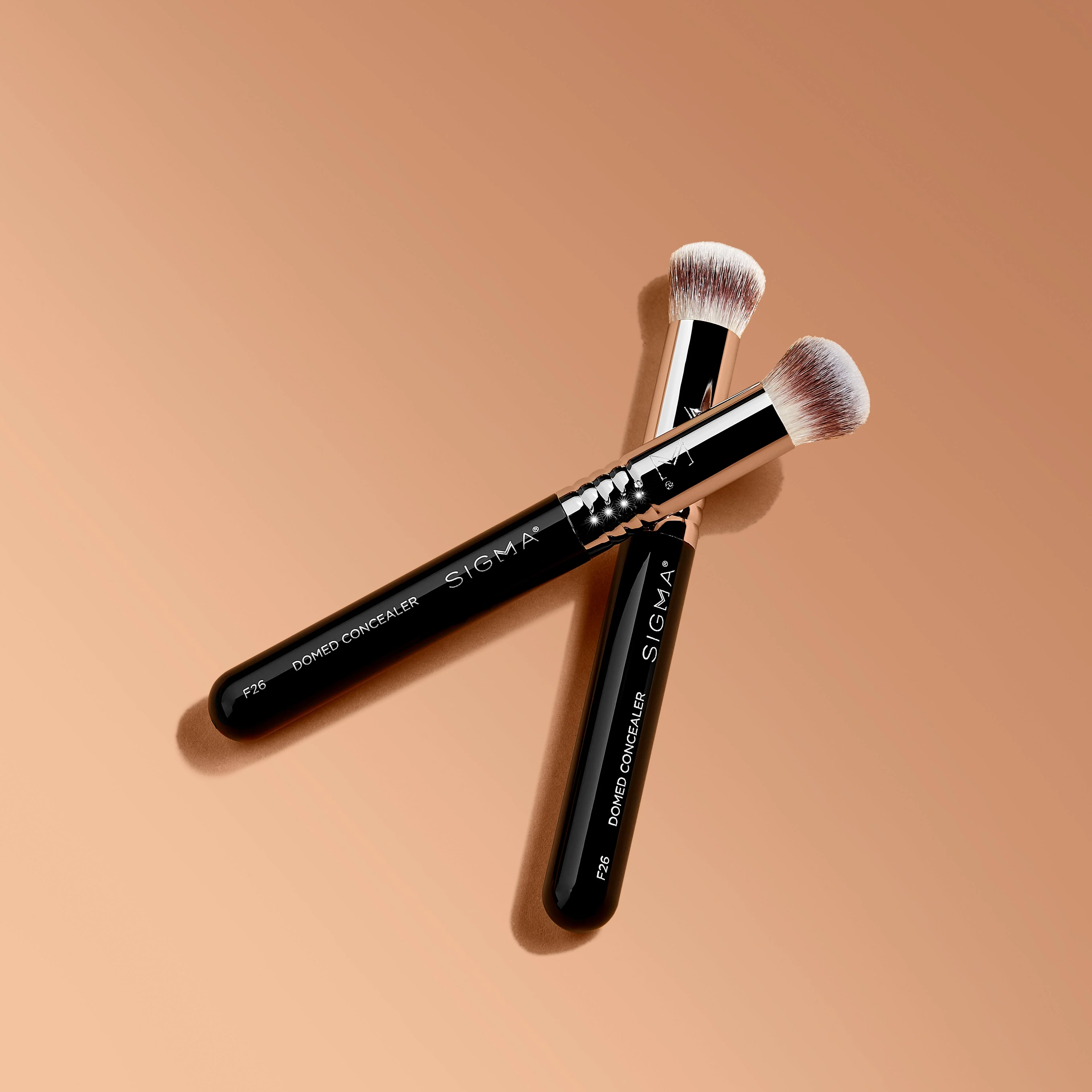 F26 Domed Concealer Brush - Image 14